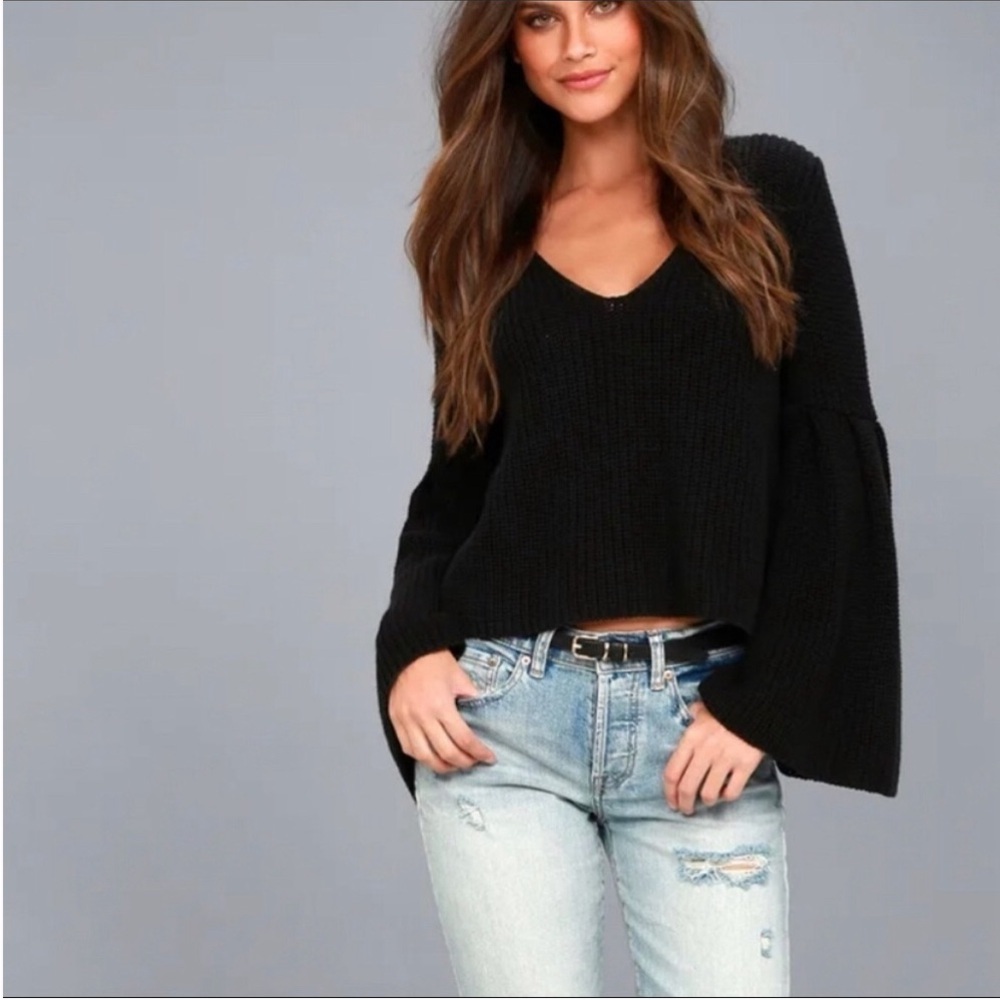 Free People Damsel cable knit Sweater / woman’s Medium